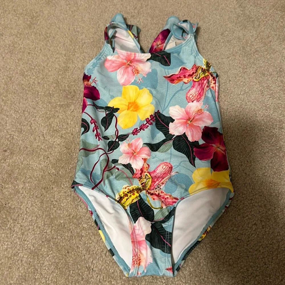 NWOT Patbo girls ruffle trim hibiscus bathing suit